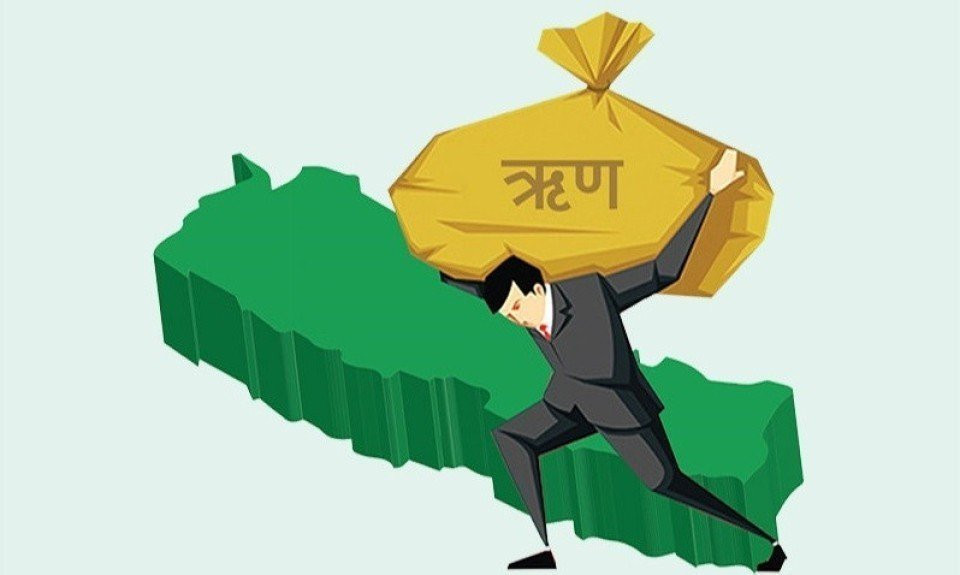 ऋणको भारले थिचियो मुलुक, विकासभन्दा सार्वजनिक ऋणको भुक्तानीमा बढी रकम