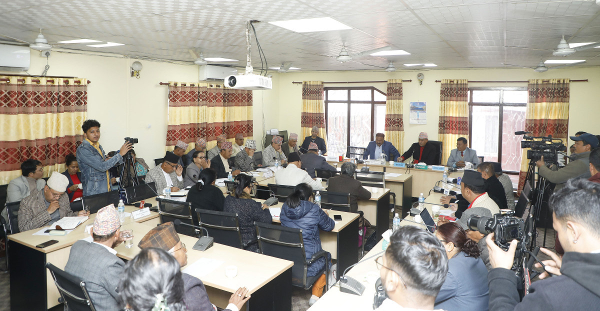 भोलि बस्ने भनिएको प्रतिनिधिसभा बैठक सूचना टाँस गरेर स्थगित